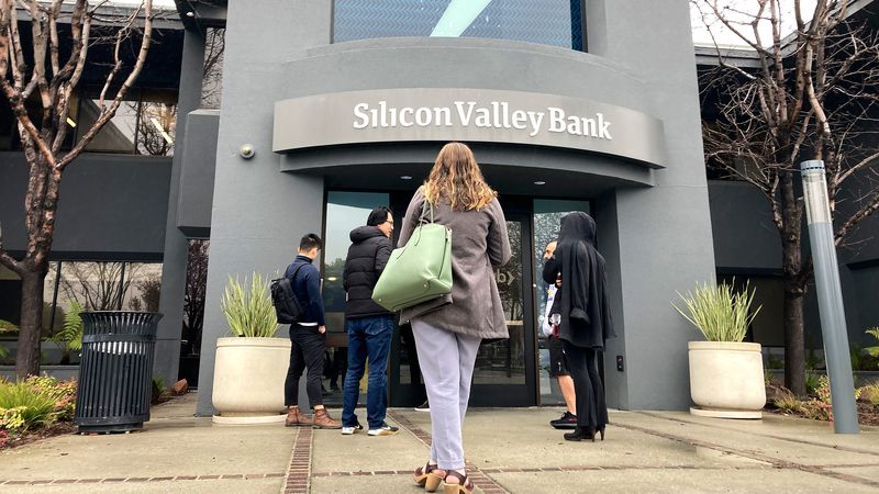 How Silicon Valley Bank Collapsed In Just 48 Hours - A Timeline